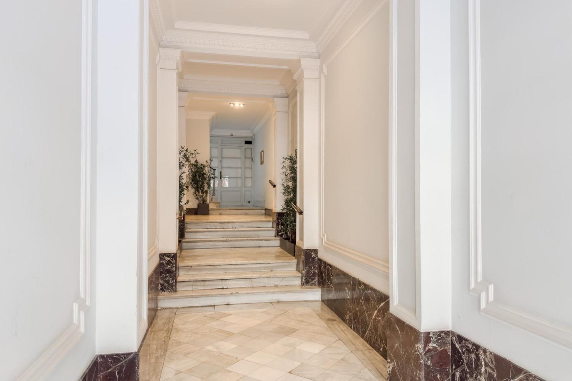 Enrique Granados Apartment บาร์เซโลนา ภายนอก รูปภาพ