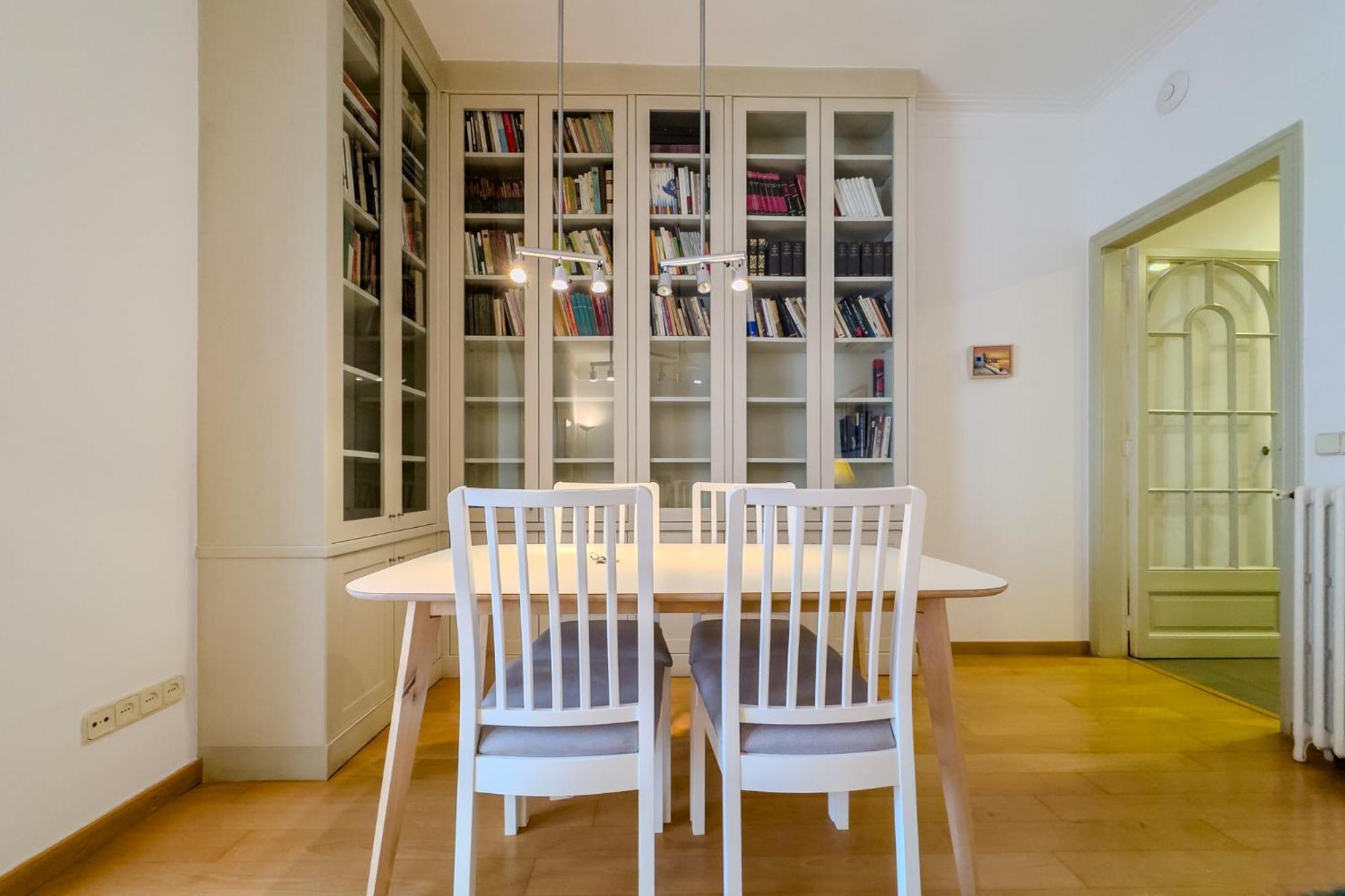 Enrique Granados Apartment บาร์เซโลนา ภายนอก รูปภาพ