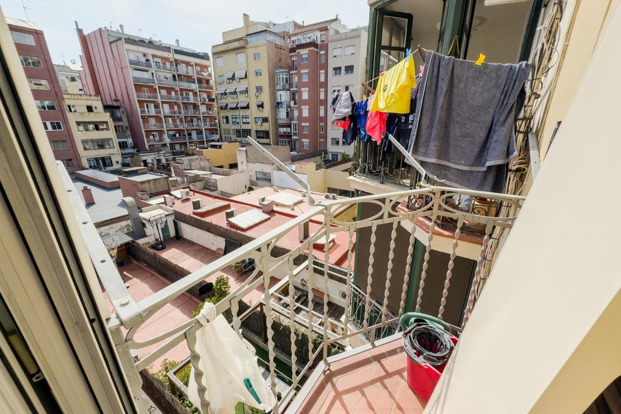 Enrique Granados Apartment บาร์เซโลนา ภายนอก รูปภาพ
