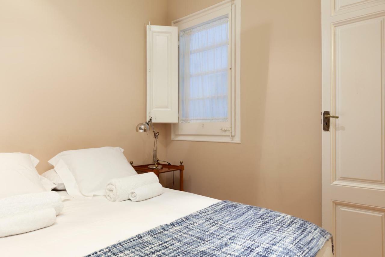Enrique Granados Apartment บาร์เซโลนา ภายนอก รูปภาพ